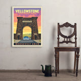 Yellowstone: Roosevelt Arch - Art Print, 24x32