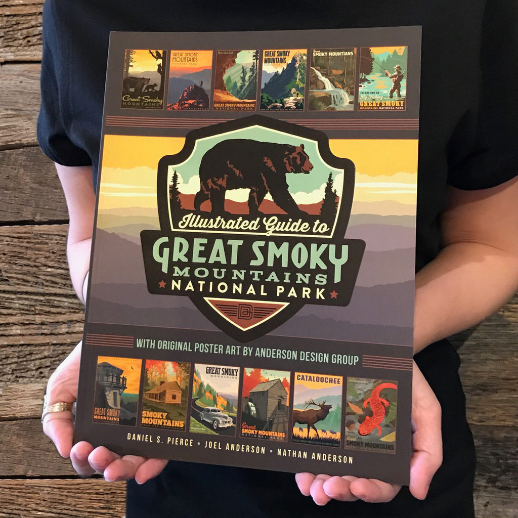 Illustrated Guide to Great Smoky Mountains National Park: Soft Cover Coffee Table Book