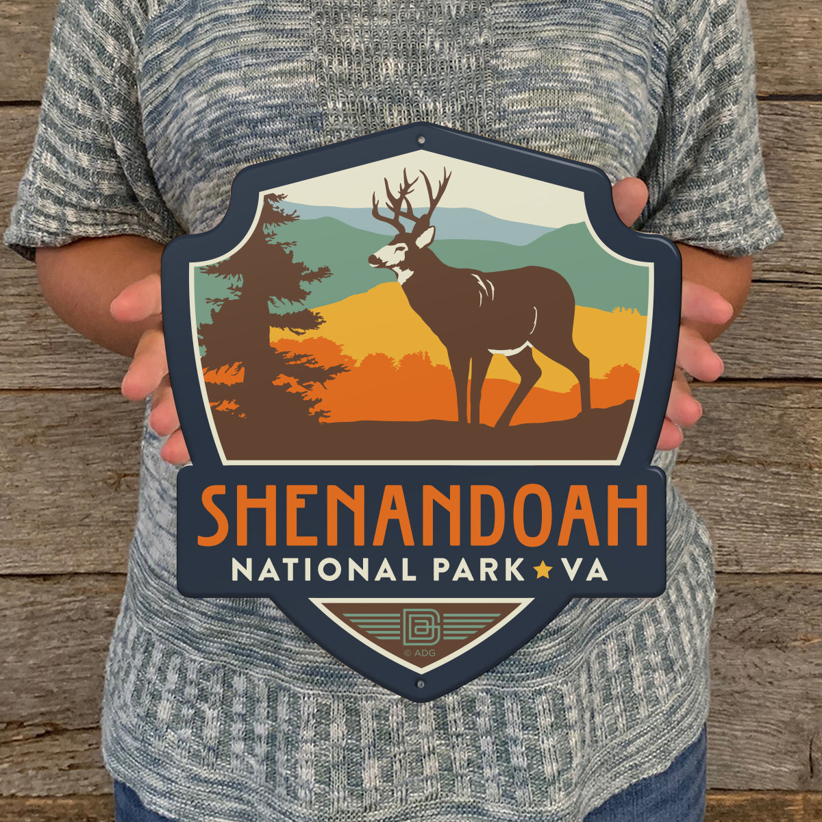 Metal Emblem Sign: NP Shenandoah National Park