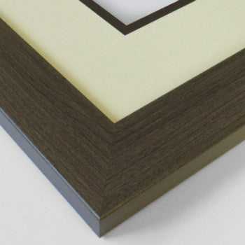 Deluxe Frames frame corner close-up